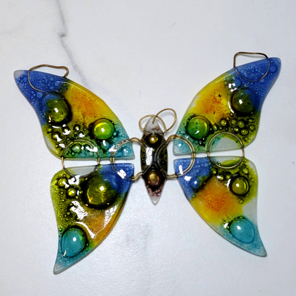 Hand-blown Fused Glass Butterfly Metal Accents Suncatcher Stained Glass - Picture 3 of 7